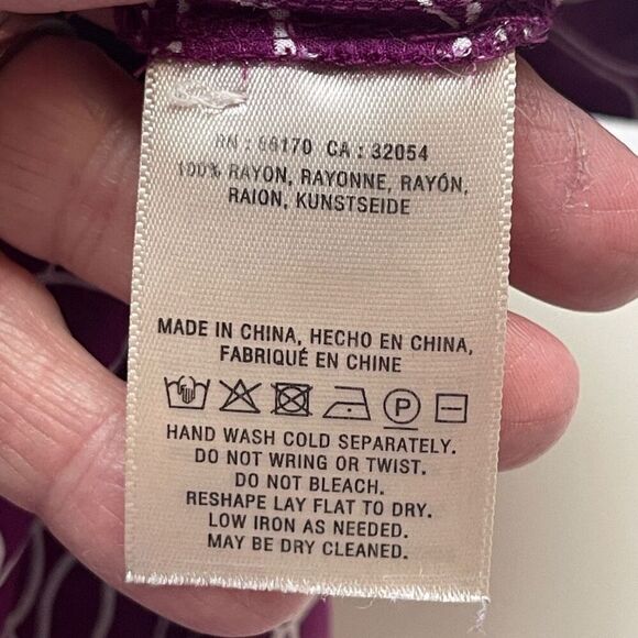 Anthropologie Maeve Button Front Cap Sleeve Raffine Rayon Blouse Plum Small - Picture 7 of 8